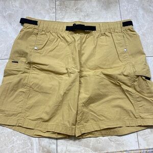 North Face. Size XL. Nike new.